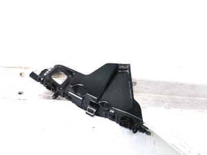 Peugeot 208 (2019–2026) Front bumper bracket 9823207980 - 3