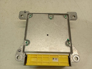 Mercedes Benz C-Class 204 (2007–2014) Turvapadja moodul A2048709426 - 3
