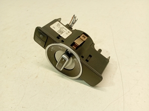Mercedes Benz C-Class 204 (2007–2014) Headlight switch A2129057100 - 3