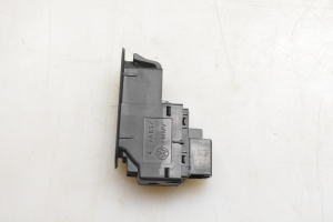 Volkswagen Golf VII (2012–2026) Fensterheberschalter vorne 5G0868345 - 2
