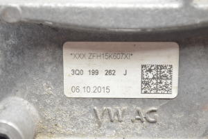Volkswagen Passat B8 (2014–2023) Mootoripadi 3Q0199262J - 3