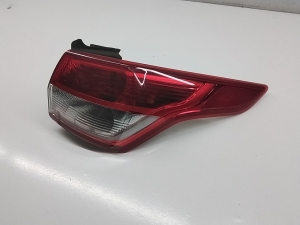 Ford Kuga (2012–2019) Eckleuchte hinten CV4413404AG - 4