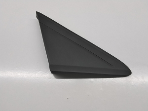   Mirror triangle trim  - CJ54S16004ADW 