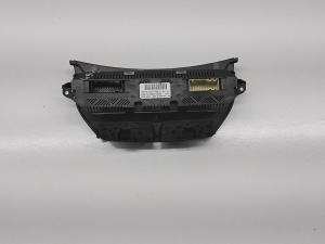 Ford Kuga (2012–2019) Heater control panel DV4T18C612AE - 2