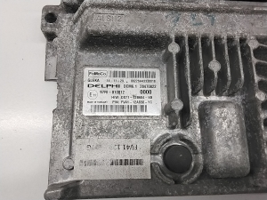 Ford Kuga (2012–2019) Engine control unit DS7112B684XB - 2