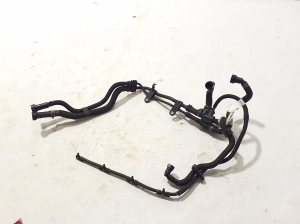 Fuel return line - 8583458