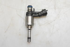 Injektor Einspritzdüse - 353102B110