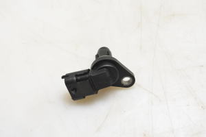 Kia Sportage (2010–2016) Crankshaft position sensor 393502B030 - 3