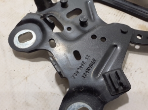BMW X1 F48 (2015–2022) Hood hinge 7329442 - 2