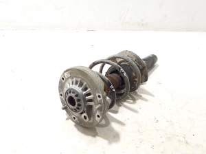 BMW X1 F48 (2015–2022) Eesmine amortisaator 6861692 - 2