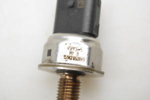 Opel Astra J (2009–2017) Fuel rail pressure sensor 45PP35 - 3