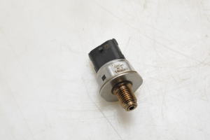 Opel Astra J (2009–2017) Fuel rail pressure sensor 45PP35 - 5