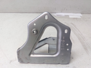 AUDI A6 C6 (2004–2011) Front fender bracket 4F0821136A - 2