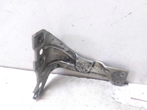 Volkswagen Passat CC CC (2008–2017) Front fender bracket 3C8821142 - 3