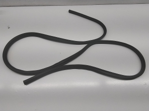   Front door rubber seal  - 5725A150 