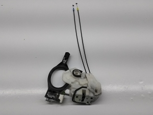 Mitsubishi Outlander (2012–2021) Rear side door lock 5745A397 - 4