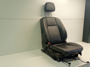 Mercedes Benz C-Class 204 (2007–2014) Vordersitz und seine Teile - 7