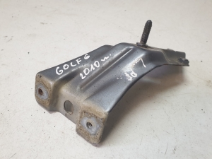 Volkswagen Golf VI (2008–2013) Front fender bracket 5K6821135 - 5