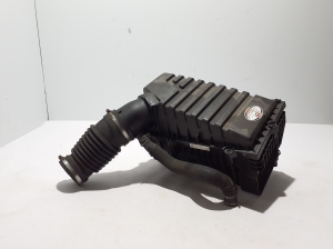 AUDI RS Q3 F3 (2019–2026) Luftfiltergehäuse 83A129601 - 5
