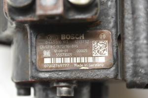 Opel Insignia (2008–2017) Pompe à carburant 55571005 - 3