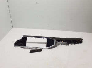 Dashboard trim - 83B853190A
