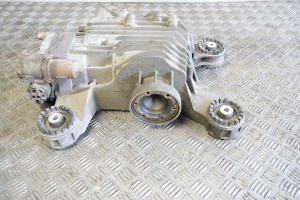 Volkswagen Tiguan (2007–2016) Hinterachsdifferential 0AY525010B - 2