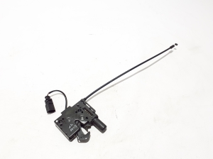 AUDI RS Q3 F3 (2019–2026) Hood latch 83A823509 - 3