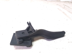 Opel Astra H (2004–2010) Hood release handle (interior) 218186591 - 3