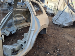 VOLVO XC90 (2015–2024) Tagumine poritiib ja selle osad 31416317 - 3