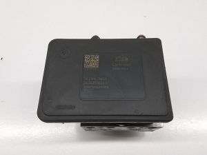 Mitsubishi Outlander (2012–2021) ABS unit 4670B231 - 4