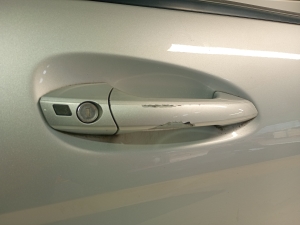 Mercedes Benz C-Class 204 (2007–2014) Esiuksed ja nende osad - 7