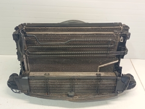 Mercedes Benz C-Class 204 (2007–2014) Ensemble de radiateurs et ses pièces - 2