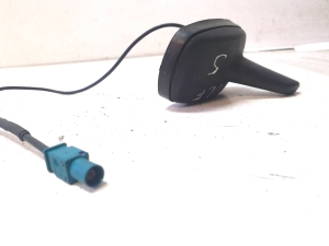 Volkswagen Golf V (2003–2009) Antenne 6Q0035575K - 2