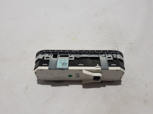 Hyundai IONIQ 5 I (2021–2026) Front door glass switch 93571GI350 - 3