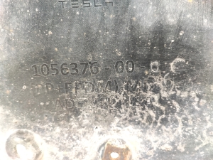 Unterbodenschutz vorne - 1056376-00-C
