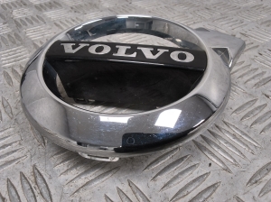 VOLVO V90 (2016–2026) Emblem 31383645 - 3