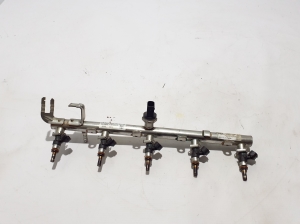 AUDI RS Q3 F3 (2019–2026) Common Rail Kraftstoffleitung 07K133681B - 4