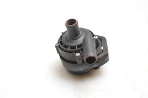 Auxiliary water pump - A2118350028