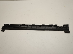 Mercedes Benz E-Class W212 (2009–2015) Radiator bracket A2125050086 - 4