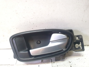 Front door inner handle - 6M21U22600