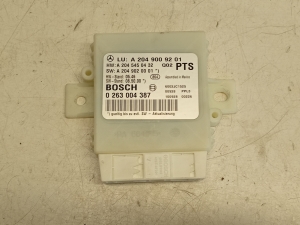 Parking system control unit - A2049009201