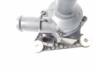 Porsche Panamera 971 (2016–2026) Auxiliary water pump 971121601A - 4