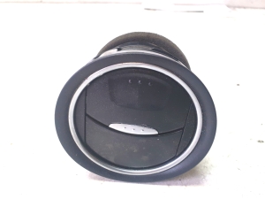 Rear side door outer window molding - W11301