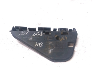 Rear bumper bracket - 1854001016