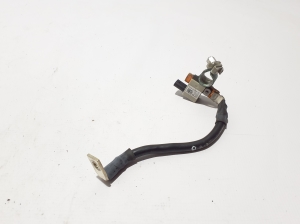 AUDI RS Q3 F3 (2019–2026) Miinusjuhtme klemm 5QA915181E - 3