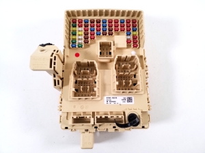 Interior fuse box - 91950KL010