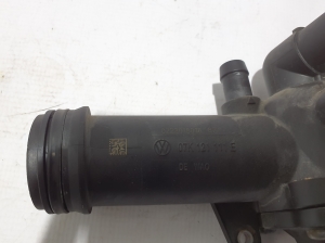 AUDI RS Q3 F3 (2019–2026) Termostaat 07K121111E - 3