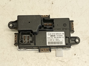 Mercedes Benz C-Class 204 (2007–2014) Gebläsewiderstand A2128702110 - 2