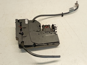 Mercedes Benz C-Class 204 (2007–2014) Kaitsmekarbi korpus kapoti all A2075400340 - 4