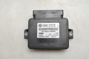AUDI A6 C6 (2004–2011) Elektriskās stāvbremzes vadības modulis 4F0907801 - 2